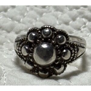 Silver Button Flower Style Ring, Vintage Women's Boho, Western, 925, Size 6